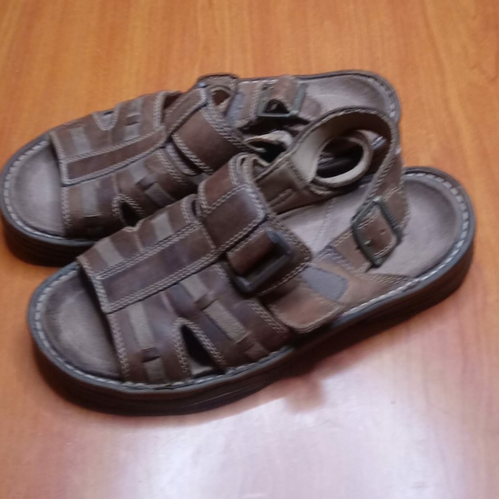 Bass Men Brown Sandals Size 8 (B12)